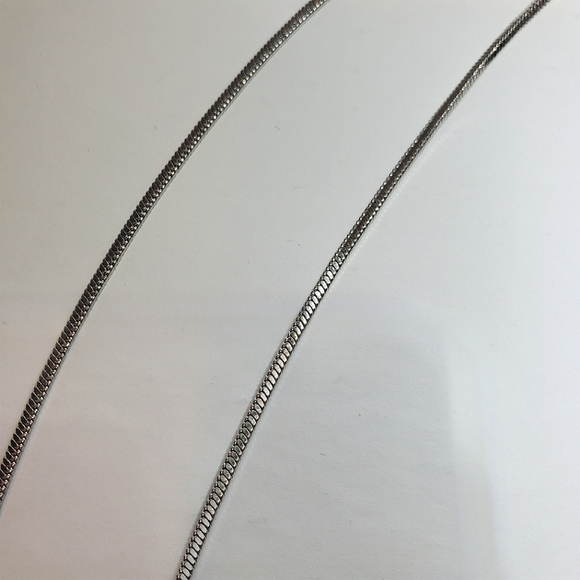 Silvertone Double Crystal Circle Pendant Tassel Necklace (NIB) - Picture 4 of 4